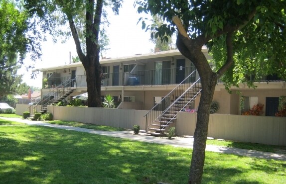 Teal Apartments Sacramento Ca Building Photo Teal Apartments