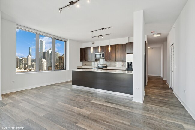 Foto del edificio - 467 W Erie St