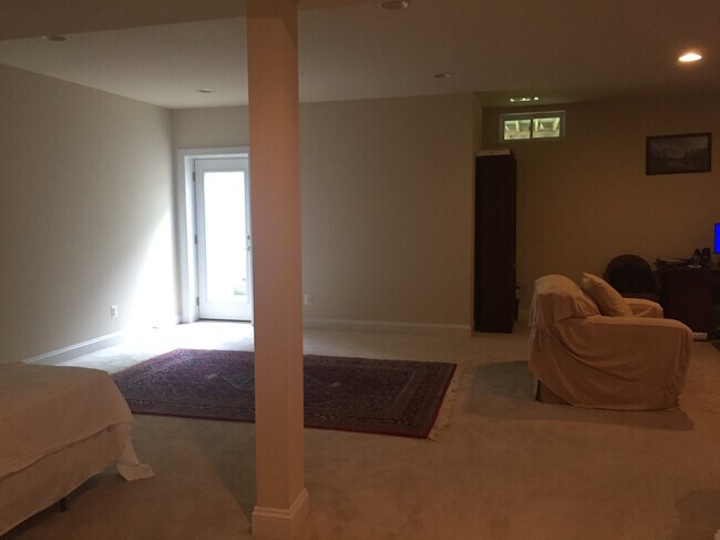 Foto del edificio - 21736 Munday Hill Plz