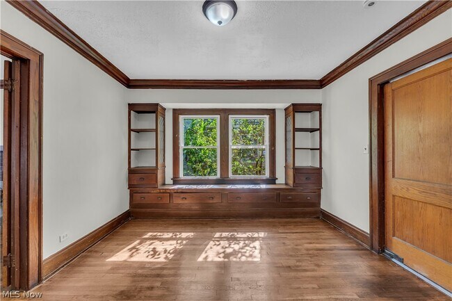 Foto del edificio - 11415 Fidelity Ave