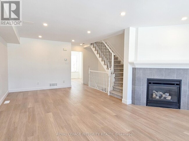 Photo du bâtiment - 90-290 Edenvale Dr