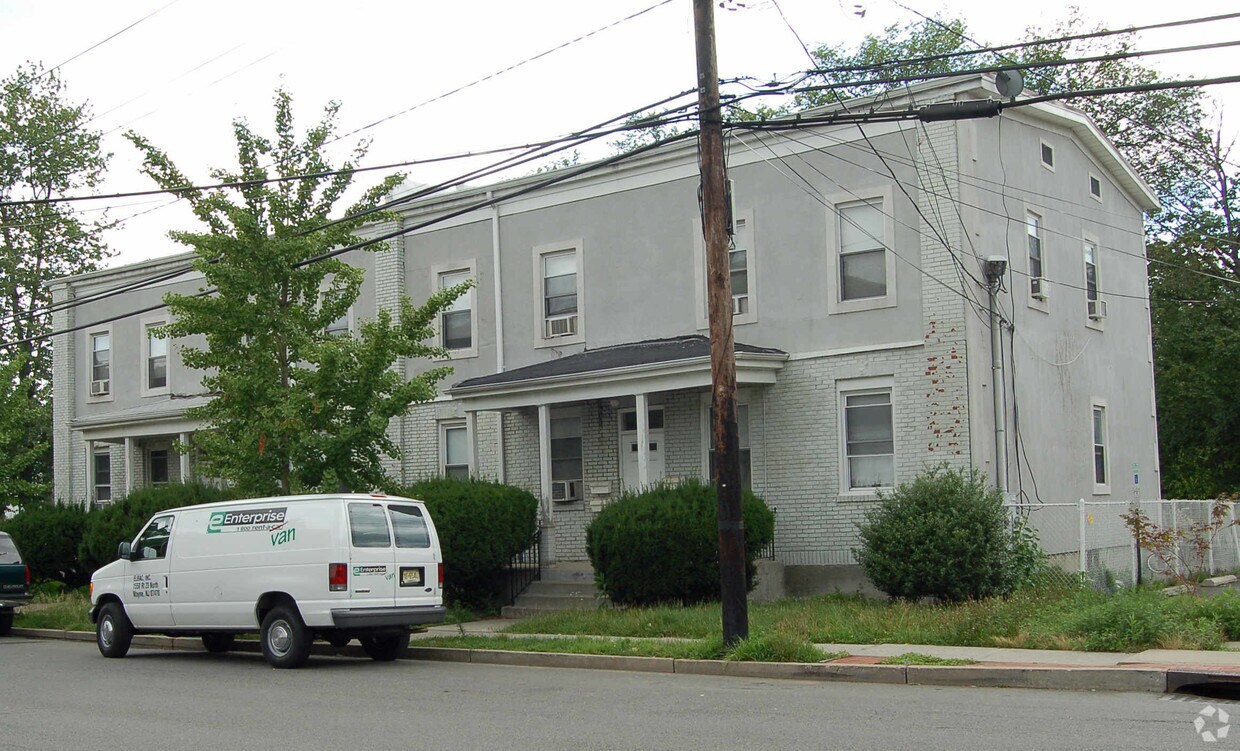 11 Grove St, Tenafly, NJ 07670 Apartments in Tenafly, NJ