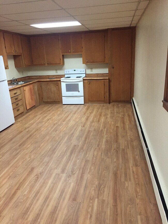 Foto del edificio - 2817 Box Elder St