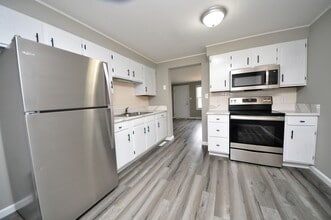 Building Photo - 208 S Morgan St