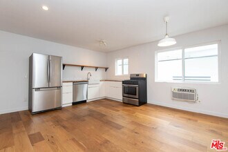 Building Photo - 3933 Marathon St