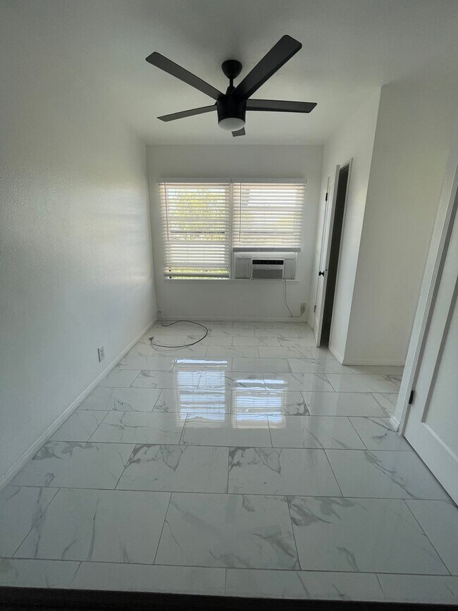 Foto del interior - Glendale Terrace Apartments - AC Townhomes LLC