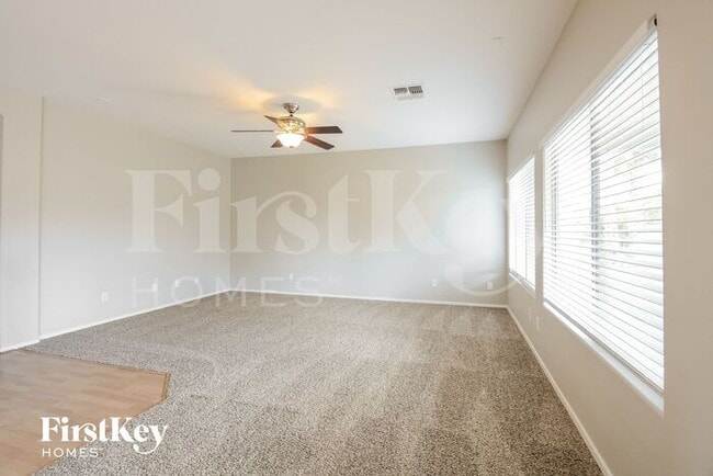 Building Photo - 14331 N 145th Dr