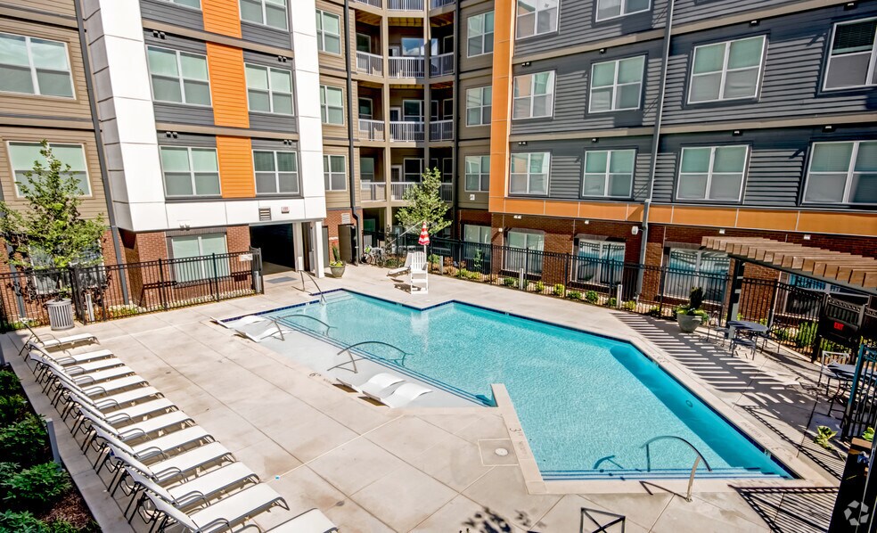 Reserve at Town Center Rentals Sterling, VA