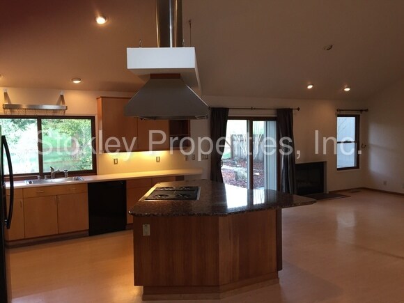 Foto del edificio - 3153 Hambletonian Ln