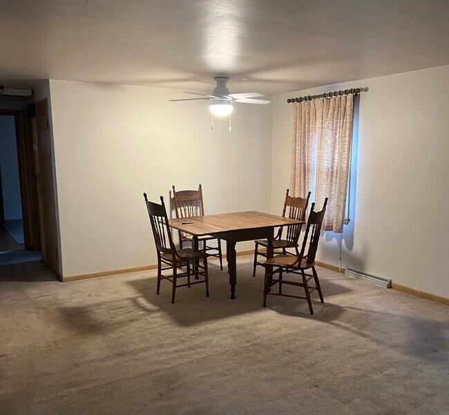 Espacio de comedor - 4025 S Nevada St
