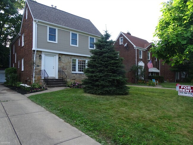 Foto del edificio - 4 br, 1.5 bath Duplex - 2400 Ashurst Road ...