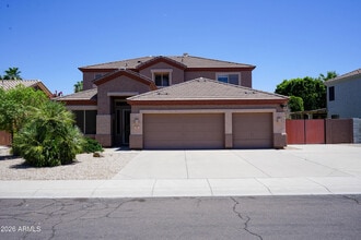Building Photo - 541 N Danielson Way