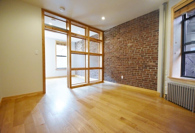 Primary Photo - 75 Baxter St