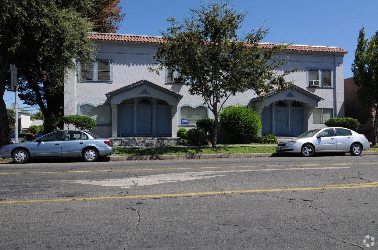 Primary Photo - 1128 11th St