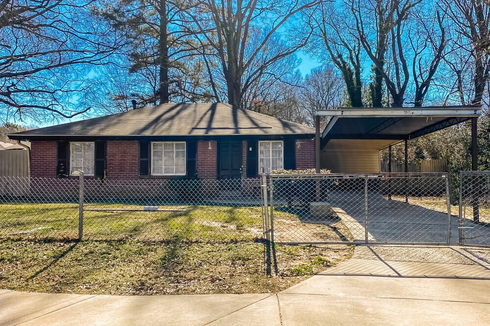 Primary Photo - 753 Glenn Dr