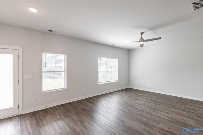 Building Photo - 6030 Barringer Ct