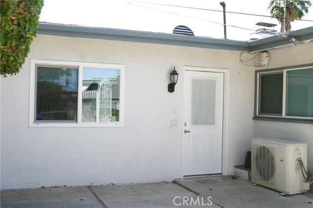 Building Photo - 1232 Dell Dr