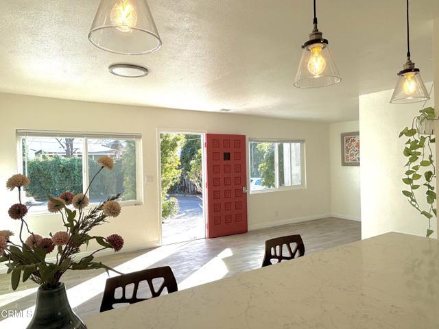 Foto del edificio - 1552 Atchison St