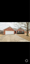 Building Photo - 2584 N Shadow Crest Dr