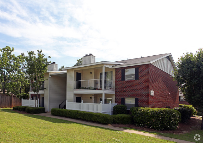 Arbors At Natchez Trace Apartments - Ridgeland, MS | Apartments.com