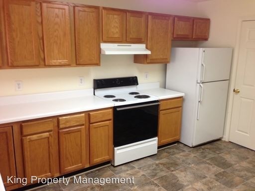 Foto del edificio - 1716 Hillyer Robinson Pkwy