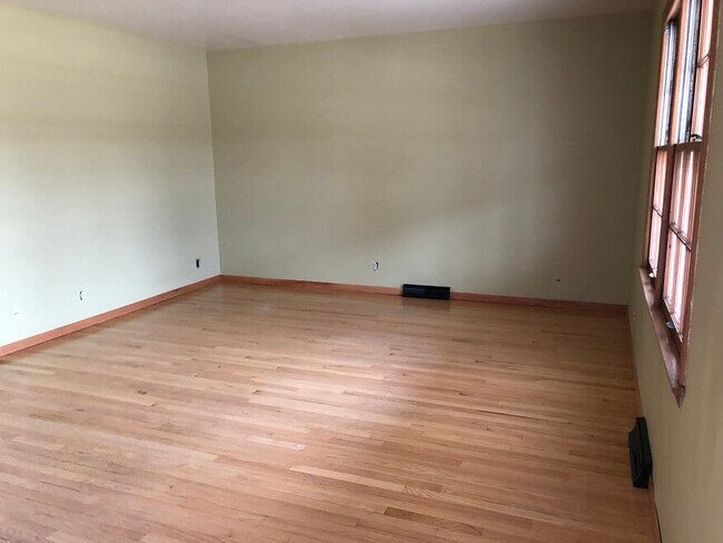 Foto del edificio - 21450 Jill Ct