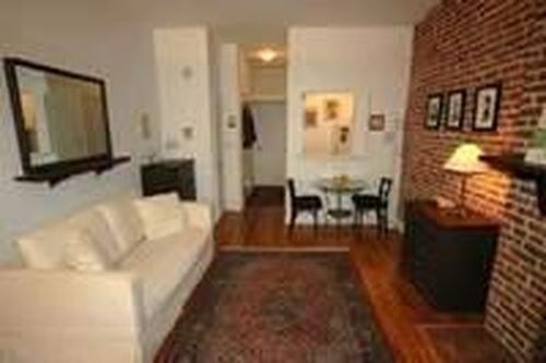 Foto del edificio - 518 E 87th St