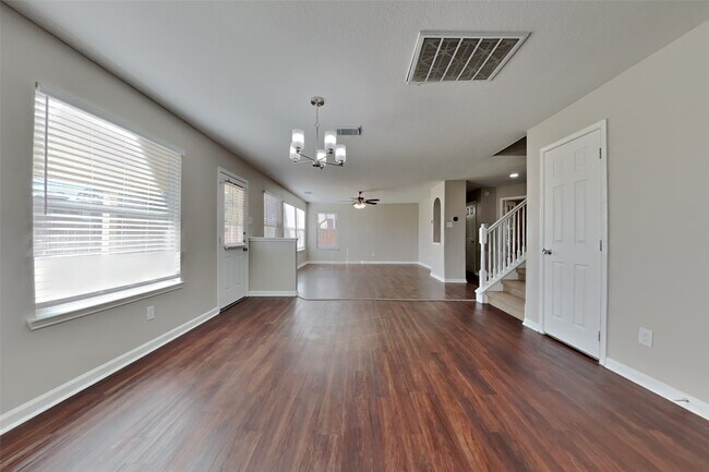 Foto del edificio - 32126 Willow Creek Park