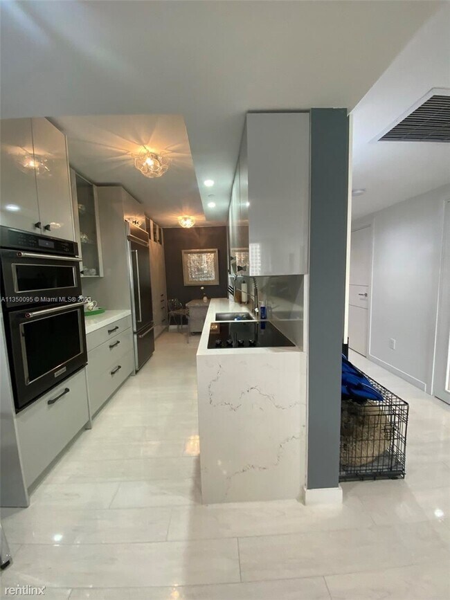 Foto del edificio - 3 br, 3 bath Condo - 1850 S Ocean Dr Apt 507