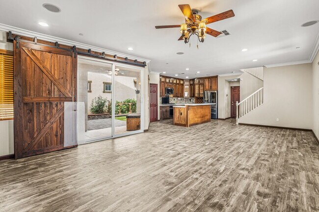 Building Photo - 1225 Los Olivos Street