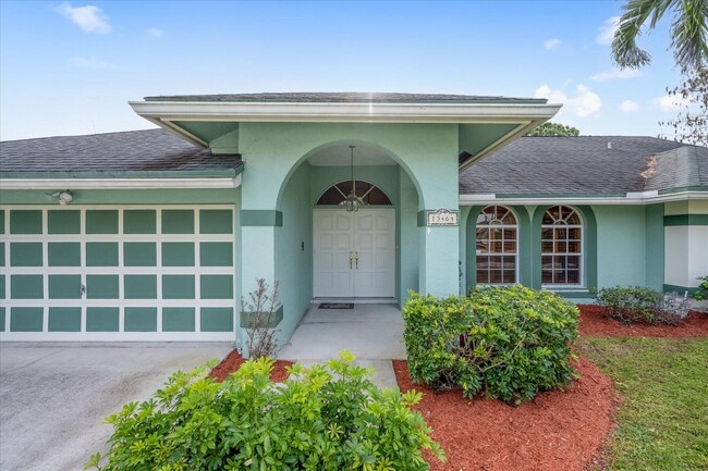 Building Photo - 13464 Hyacinth Ct