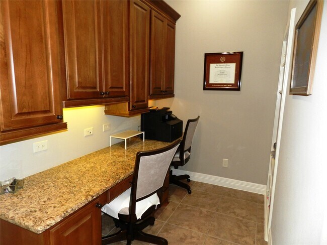 Foto del edificio - 4419 Montcliff Bend Ct
