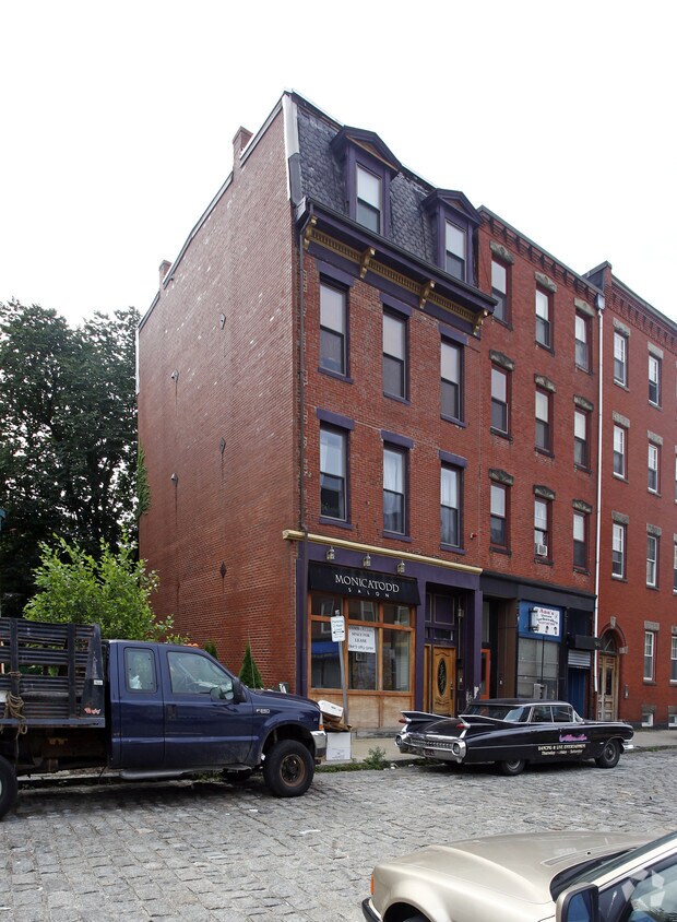 Foto del edificio - 990-992 Tremont St