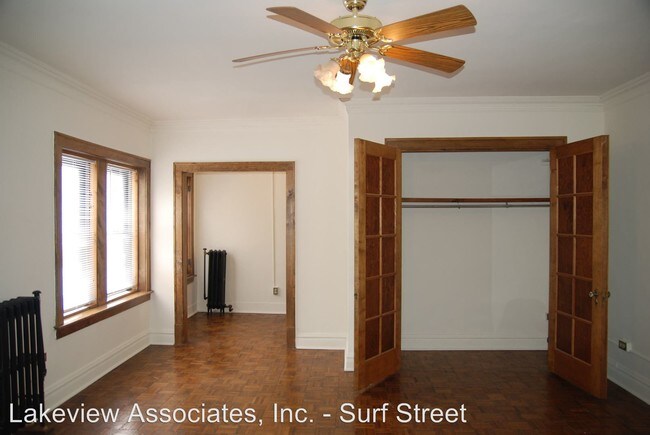 Foto del edificio - 553 W Oakdale Ave