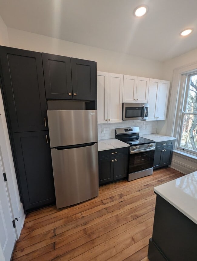 Foto del edificio - Beautifully Renovated 1 Bed, 1 Bath in Historic Covington