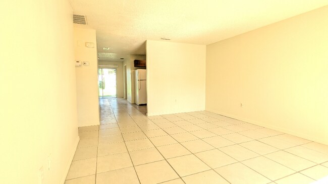 Foto del edificio - 4529 Ballentine Ct