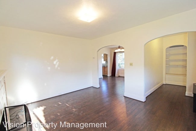 Building Photo - 2 br, 1 bath House - 8140 Iris Street