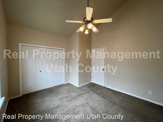 Building Photo - 4 br, 2 bath House - 3621 W Plymouth Rock Cv