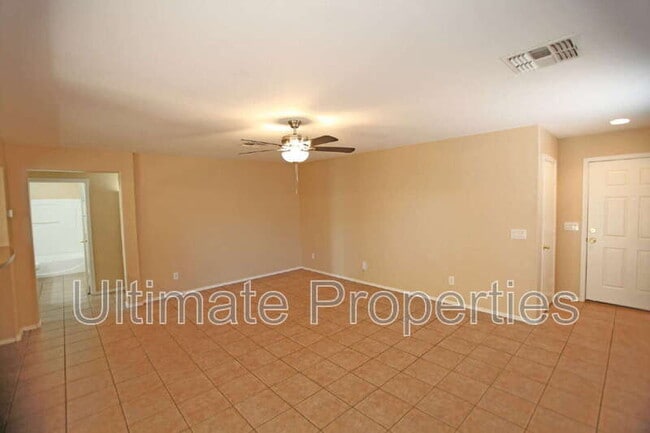 Building Photo - 24991 W Dove Ridge