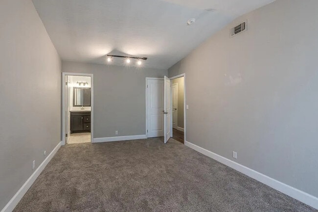 Master Bedroom - 3019 Lillard Dr