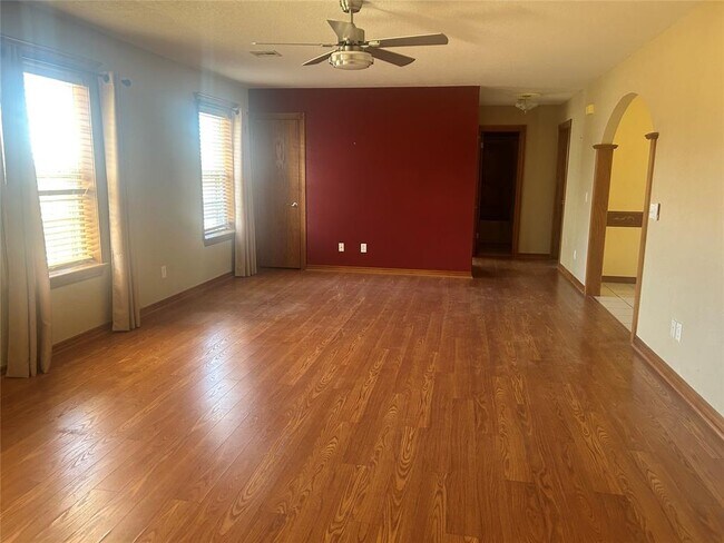 Building Photo - 860054 S 3510 Rd