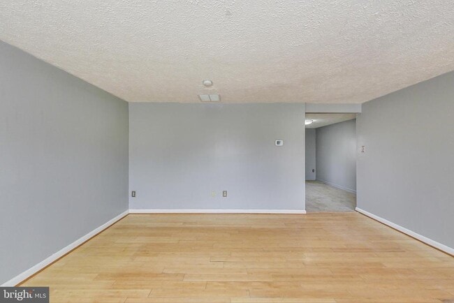Building Photo - 25504 Coltrane Dr