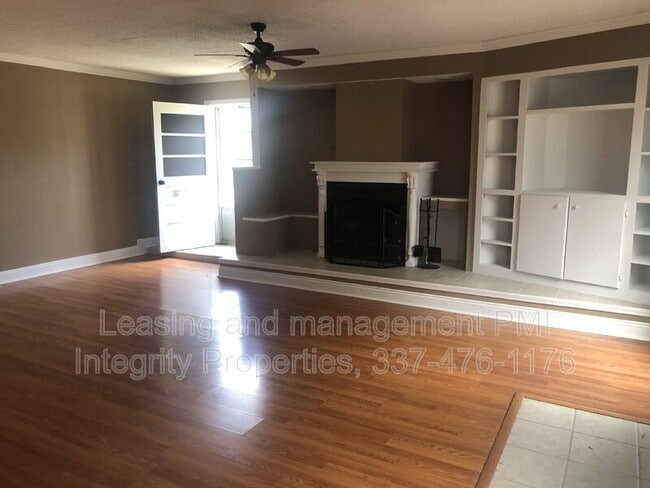 Building Photo - 1604 Southwood Dr