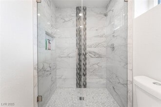 Building Photo - 3209 Kings Way Building Photo - 3209 Kings Way