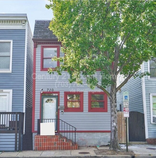 Building Photo - 710 N Patrick St