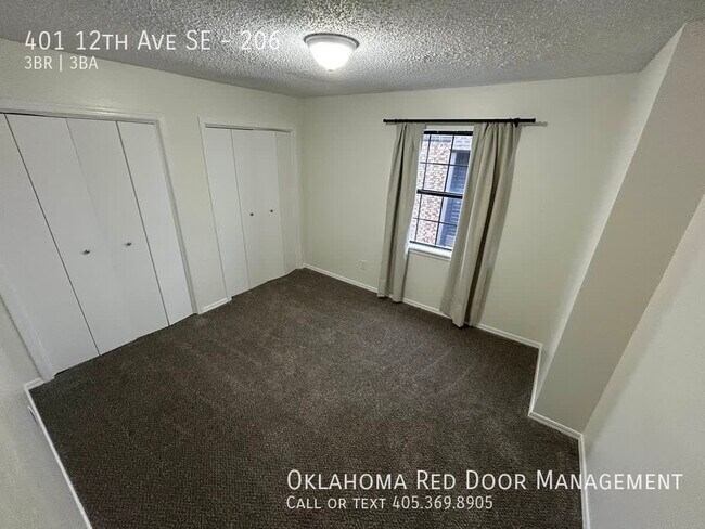 Foto del edificio - 401 12th Ave SE