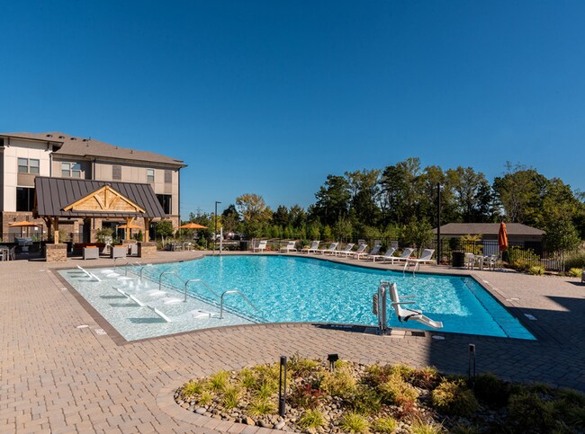 Pool Deck - 11522 Elmira Ave