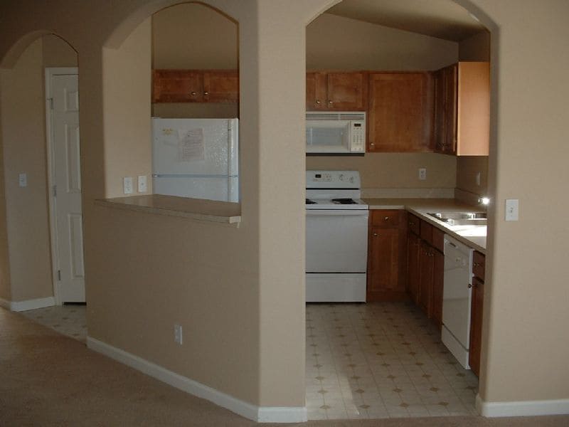 Building Photo - Condo