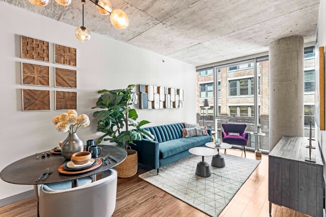 Foto del edificio - 600 W Jackson Blvd