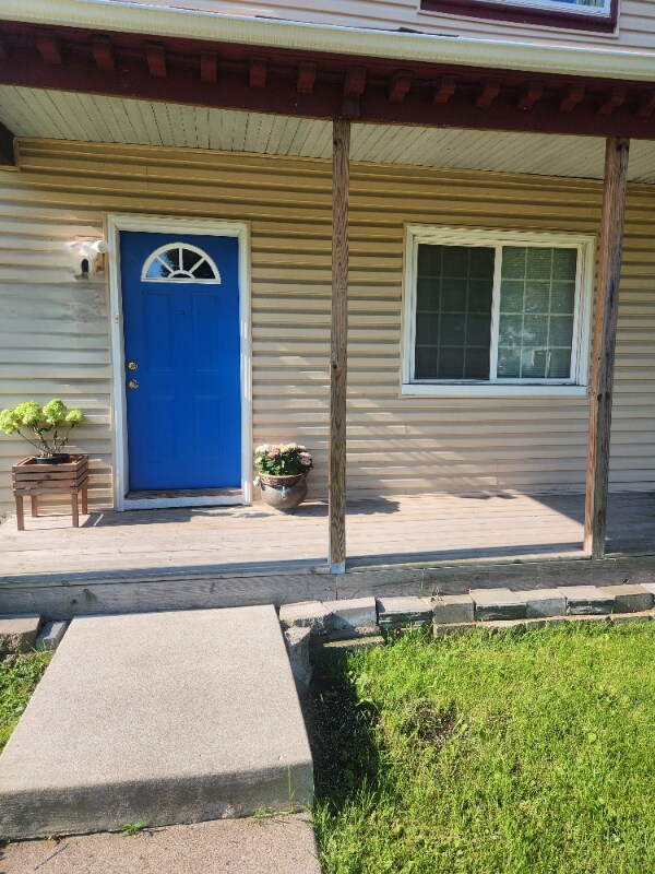 Primary Photo - 34 Front Ave